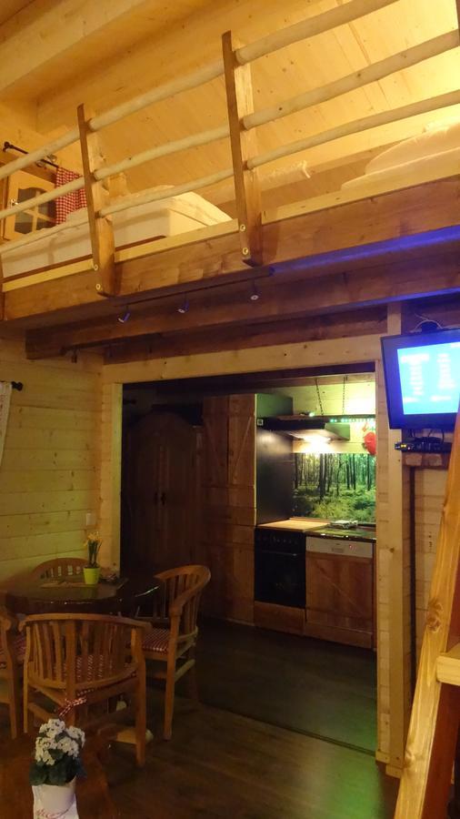 Holzhaus Waldwichtel Am Wald Und See Neuruppin Exterior foto